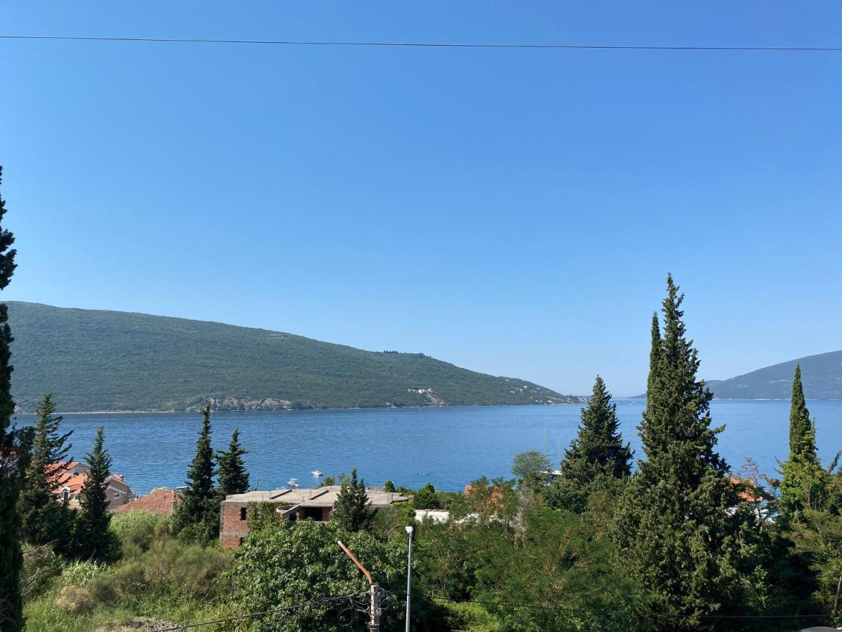 Vila Corovic Кумбор Экстерьер фото
