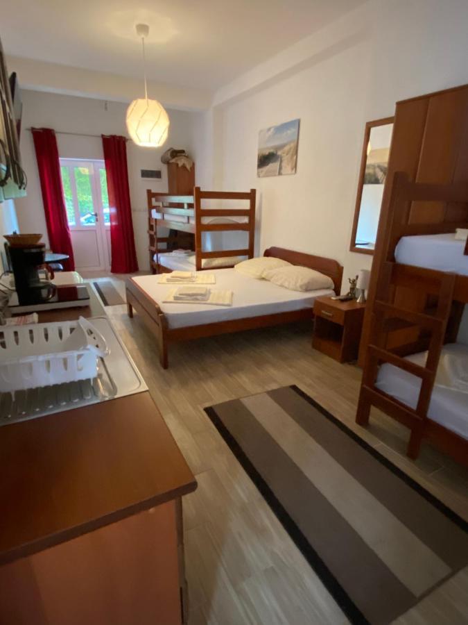 Vila Corovic Кумбор Экстерьер фото