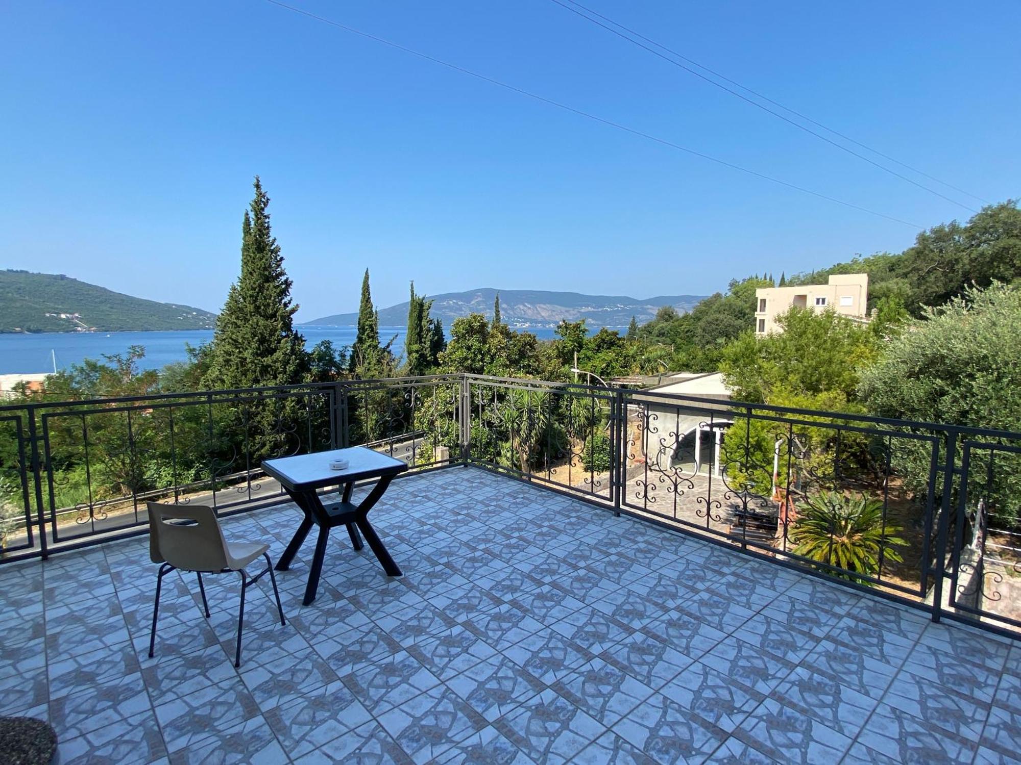 Vila Corovic Кумбор Экстерьер фото